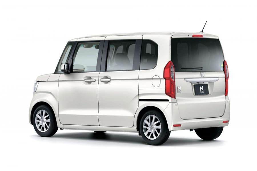  Honda N Box 2017 года  (фото 2 из 16)